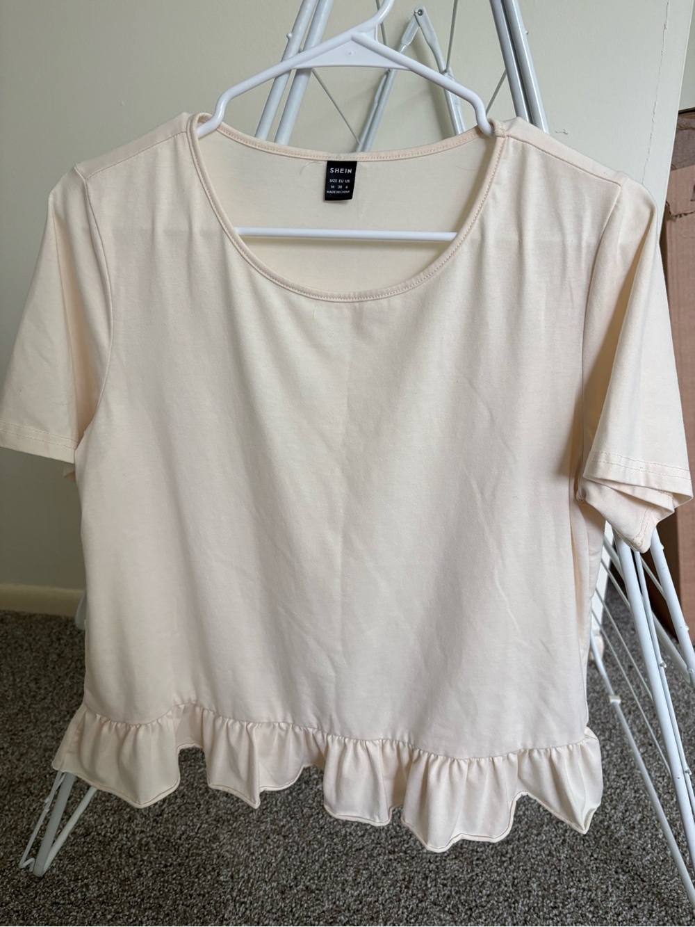 SHEIN Cream Ruffle-Hem Short Sleeve Tee